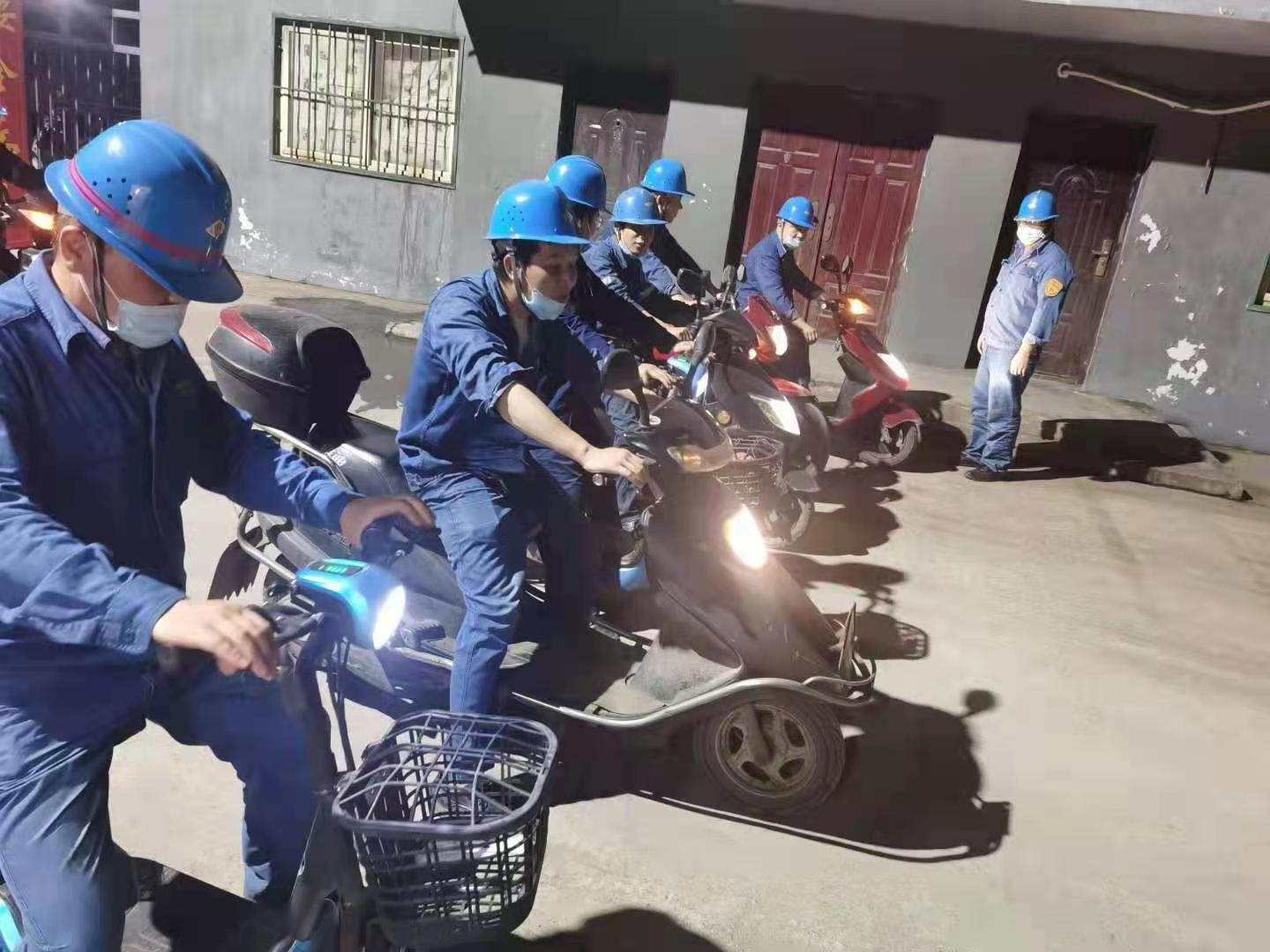 安全生產萬里行，有他們，我看行！