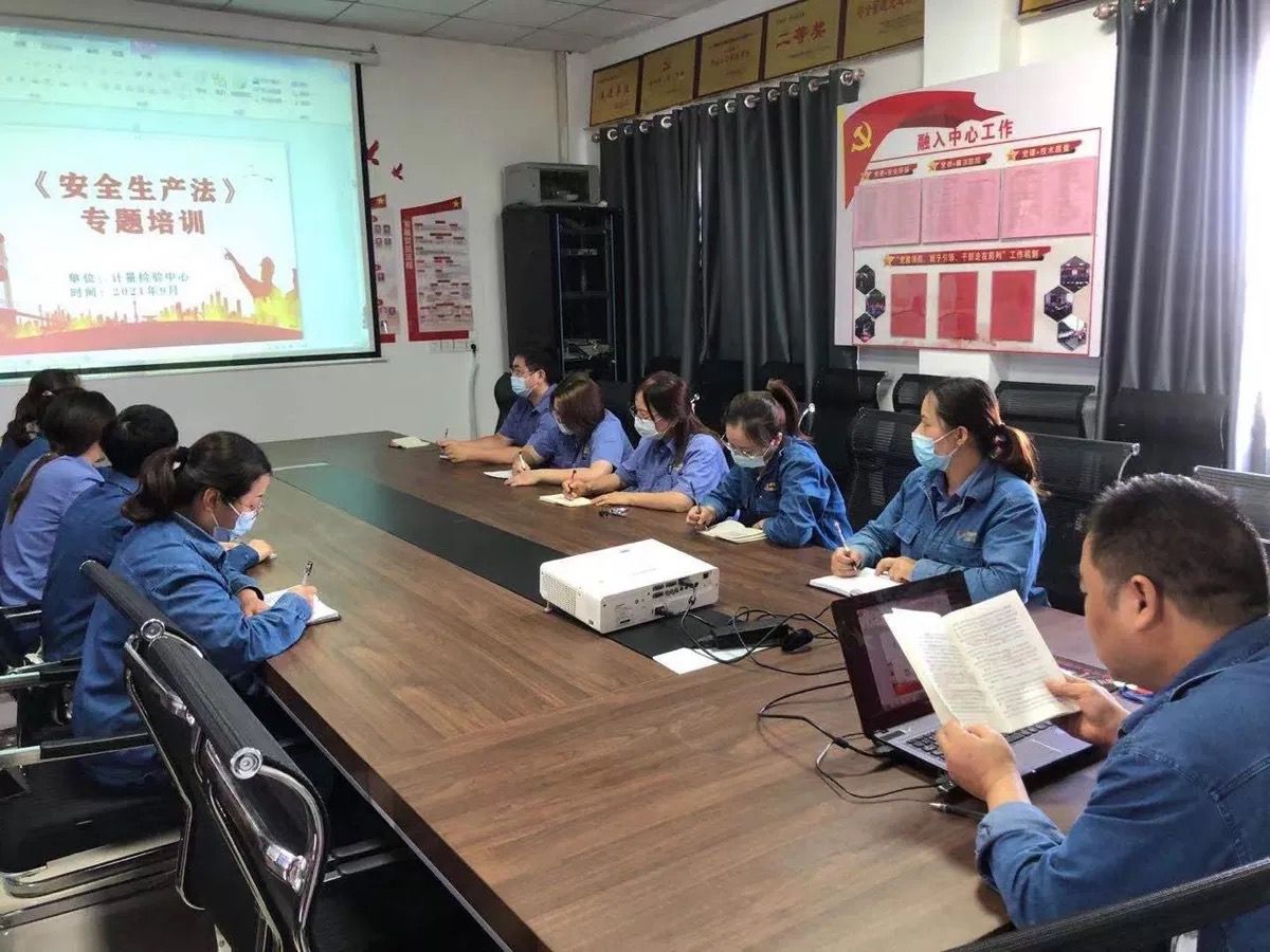 精準施策促管理  標準作業保安全