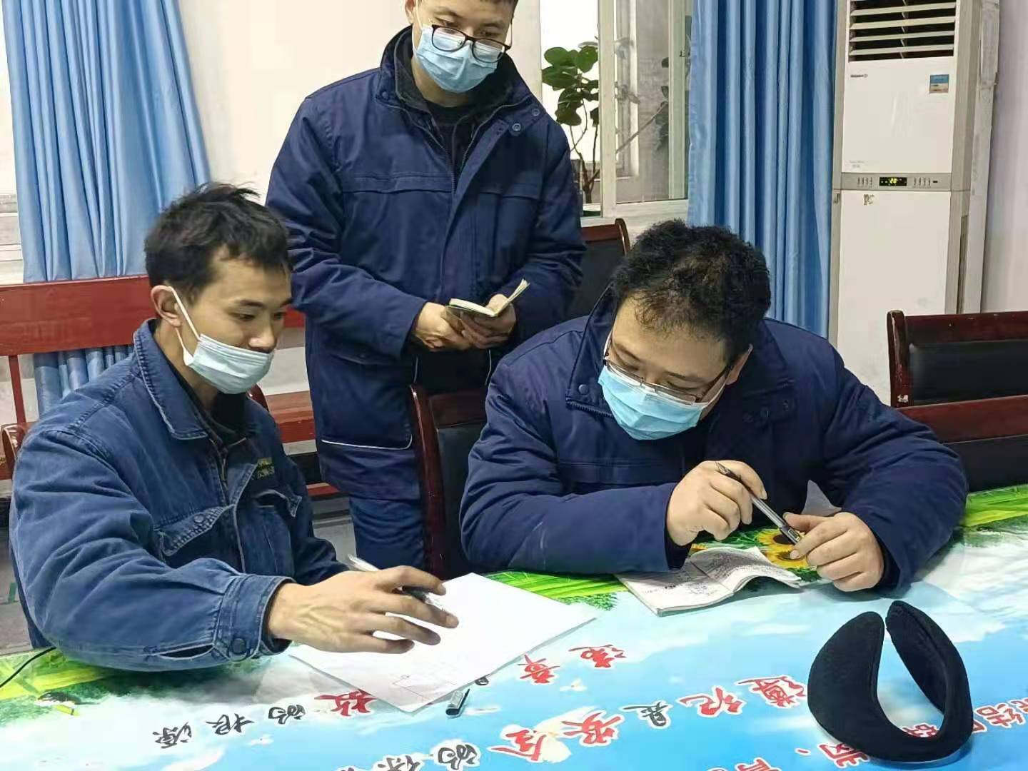 迎難而上勇擔當 “顆粒歸倉”創效益 ——記陜鋼集團2021年“先進個人”唐小山