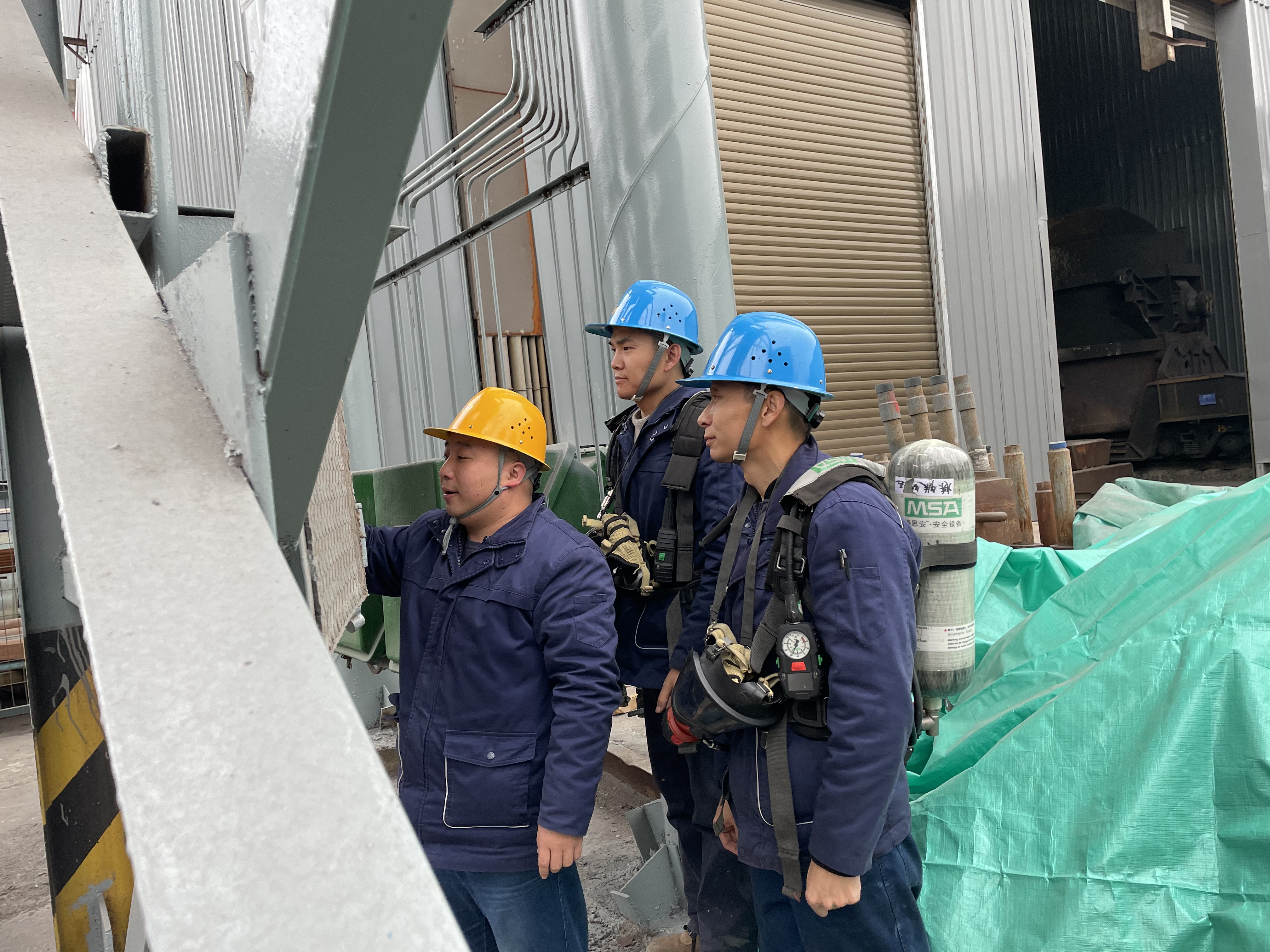 行走在鐵運線上的“鋼軌醫生”