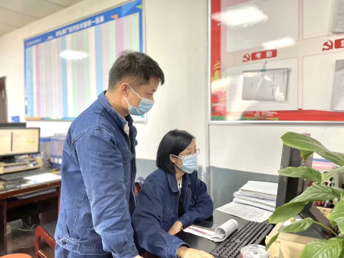 以勤補拙 百煉成鋼 在不斷創新中突破自我