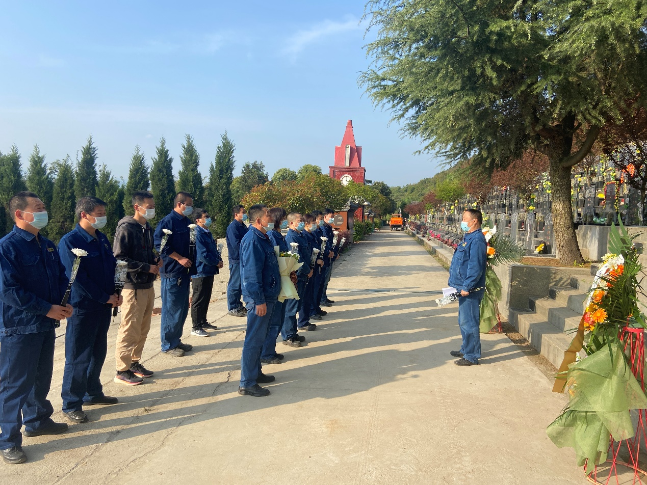黨建帶團建  煥發“青春范兒”