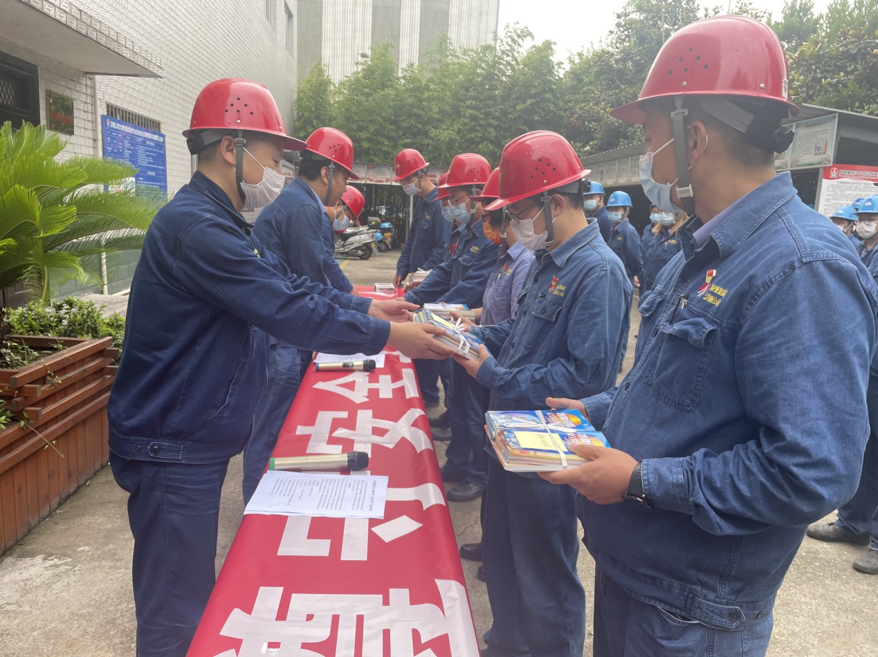 當好“第一責任人”夯實安全生產根基