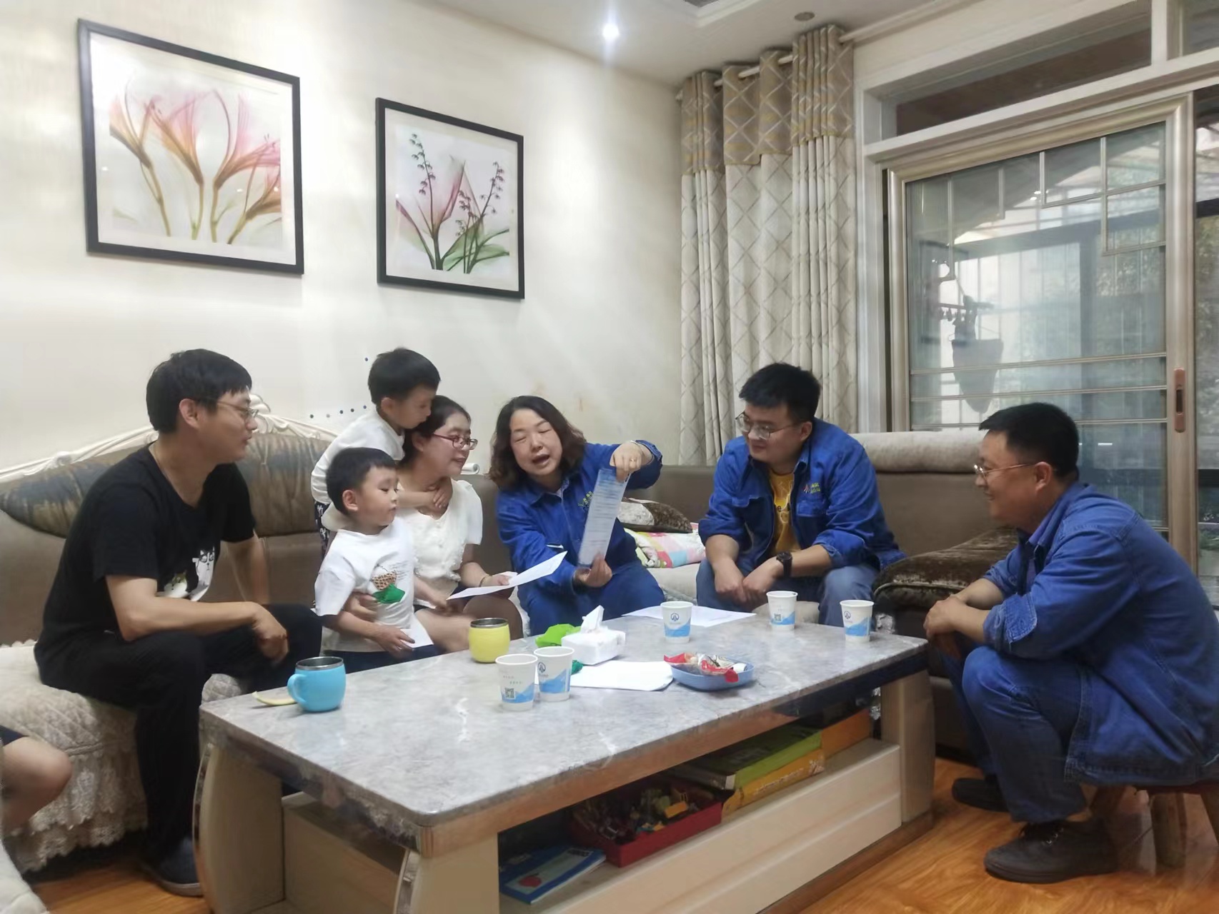 親情寄語筑防線，家庭助廉送清風