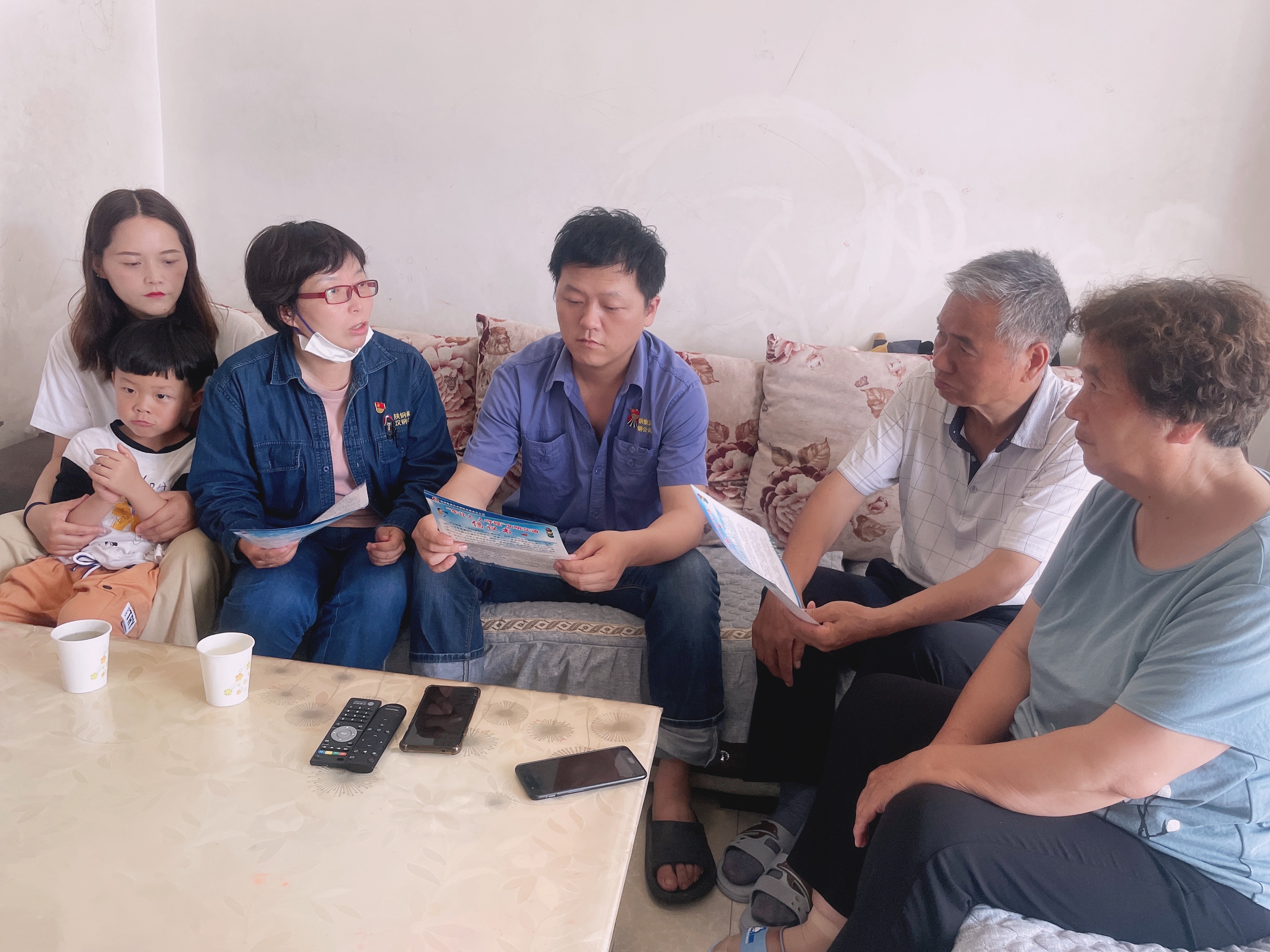 親情寄語筑防線，家庭助廉送清風