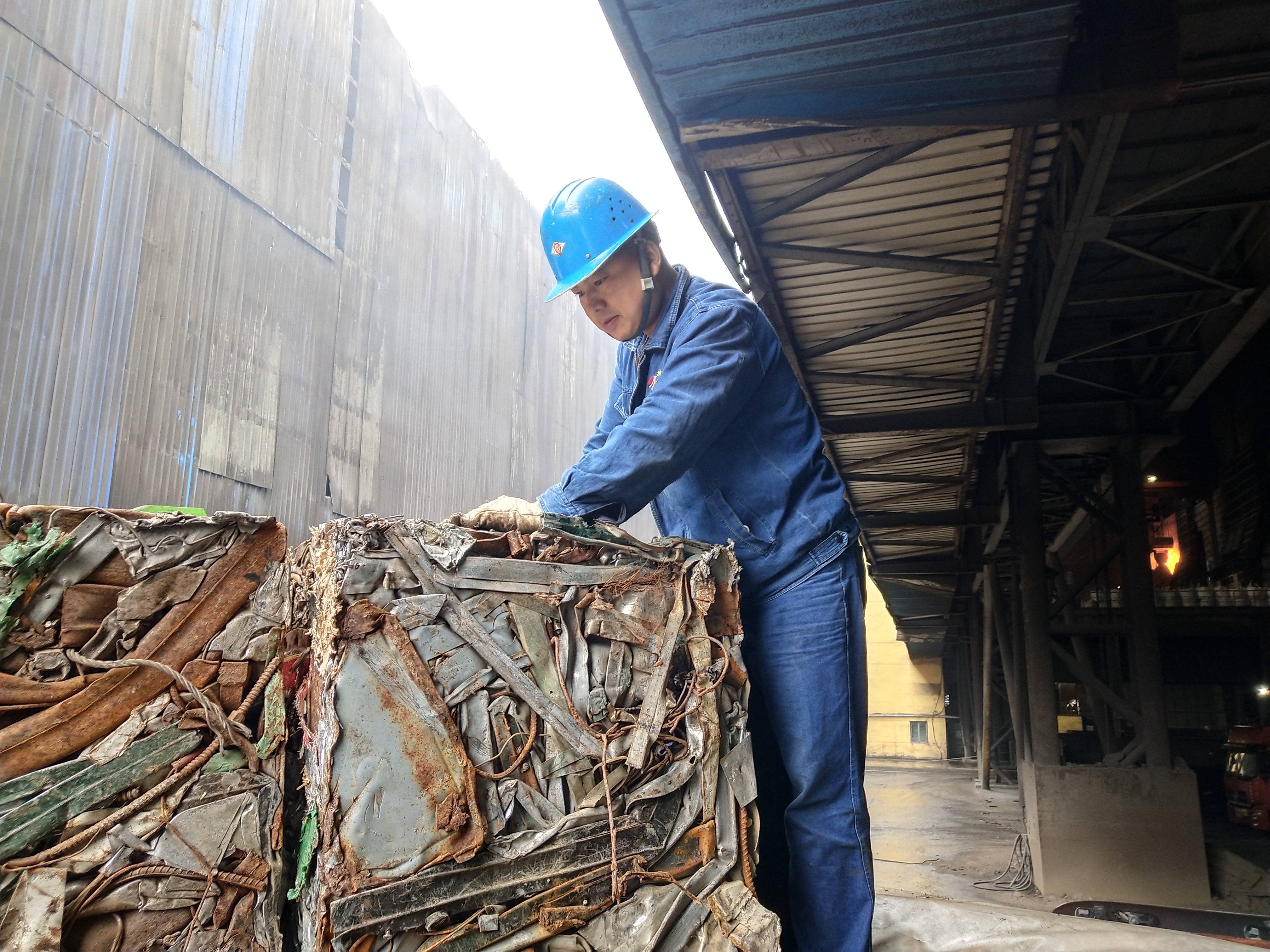 退伍不褪色！他用實際行動詮釋使命和擔當 ——記計量檢驗中心退伍軍人張飛