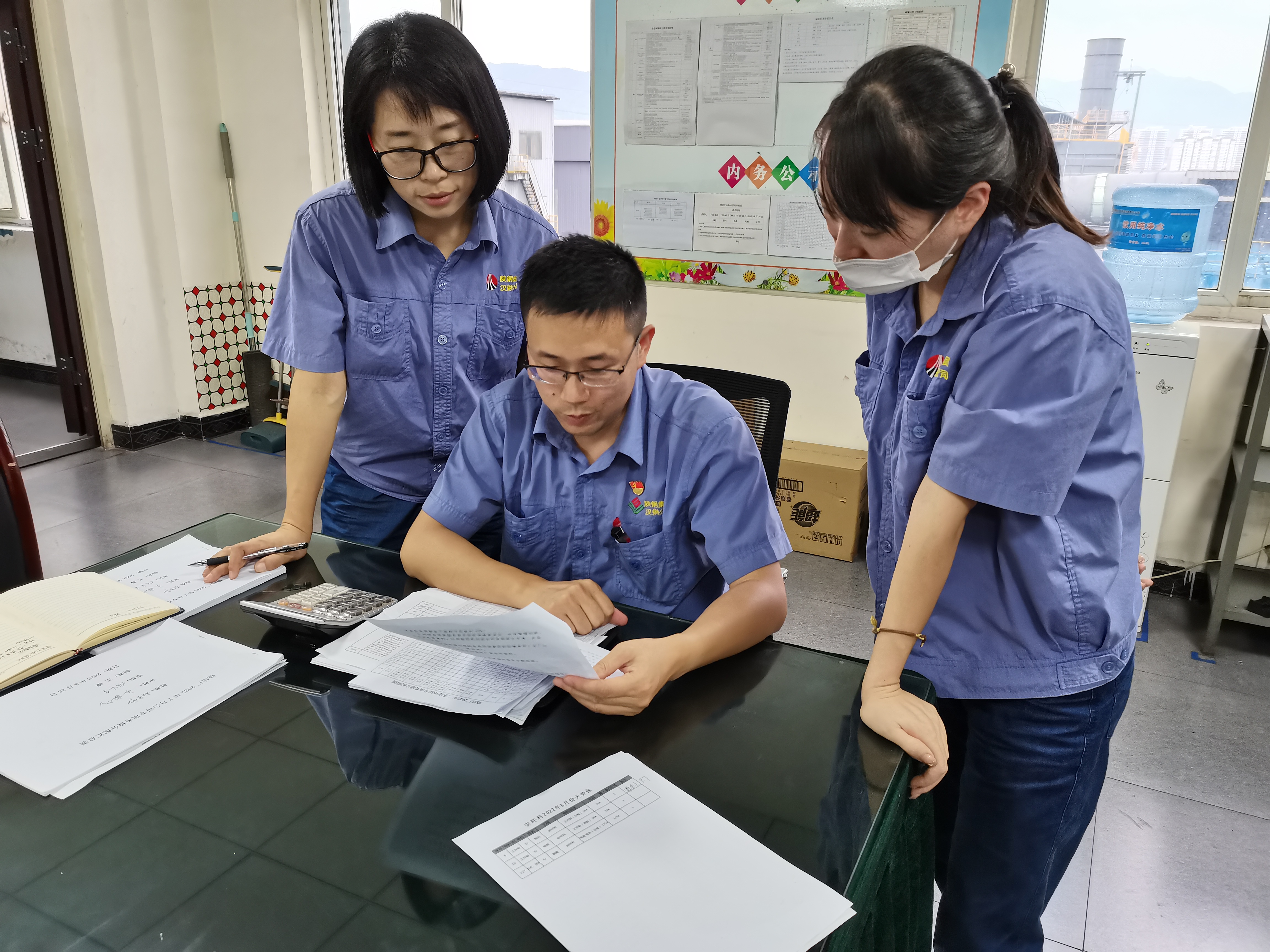 把自己擺進去 把作風轉過來