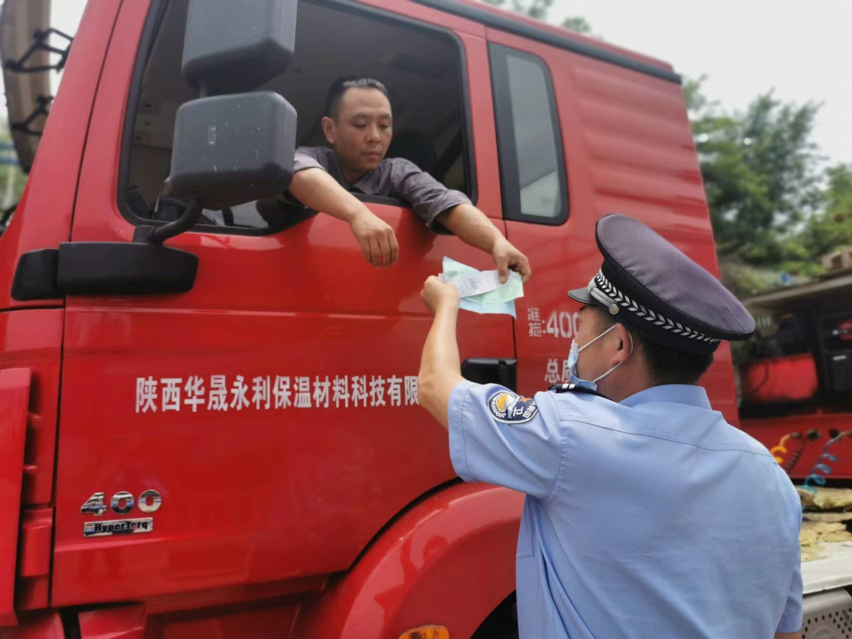 堅守崗位，做節日平安的“守護者”
