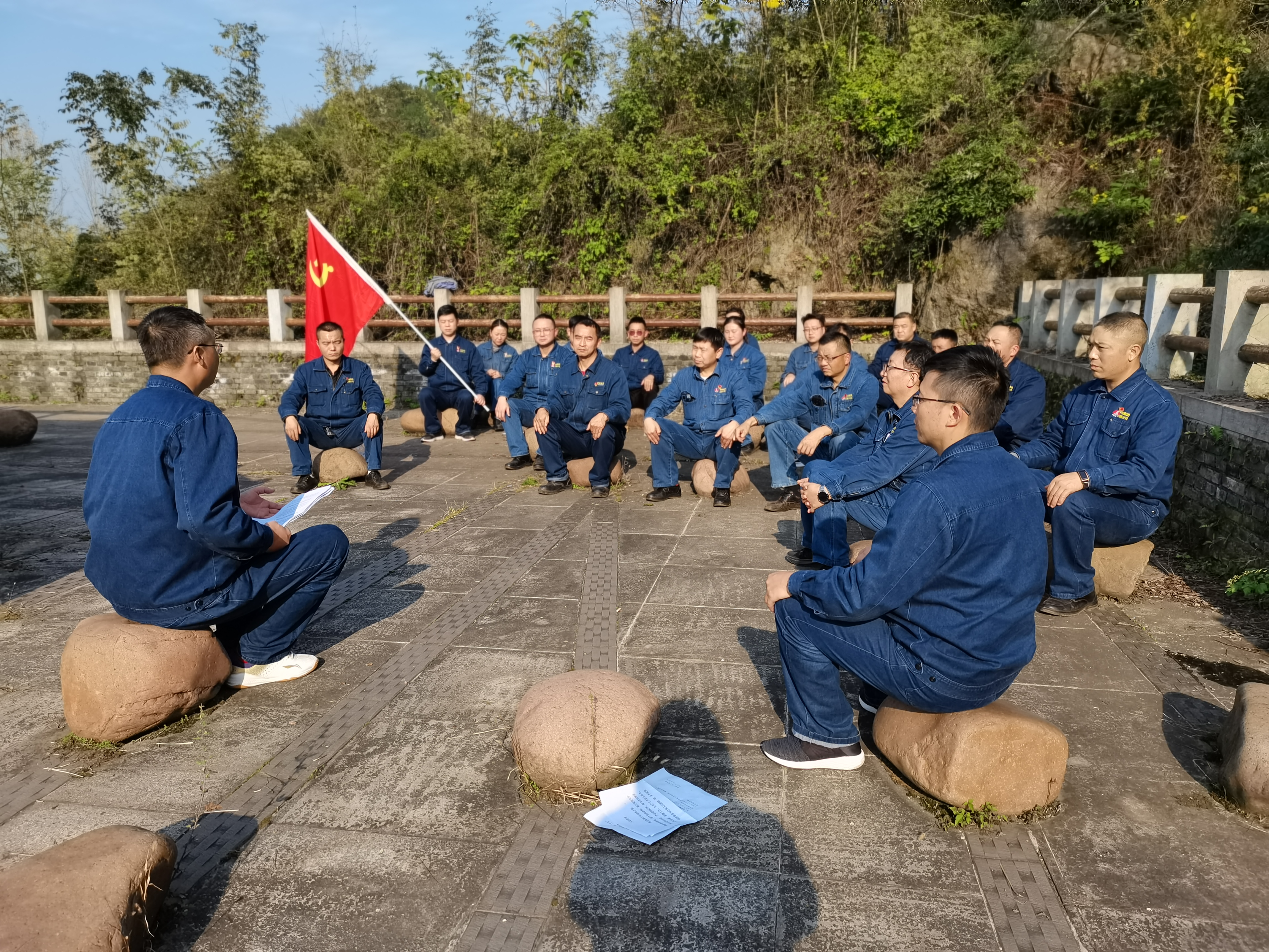 主題黨日這樣過，“黨味”十足