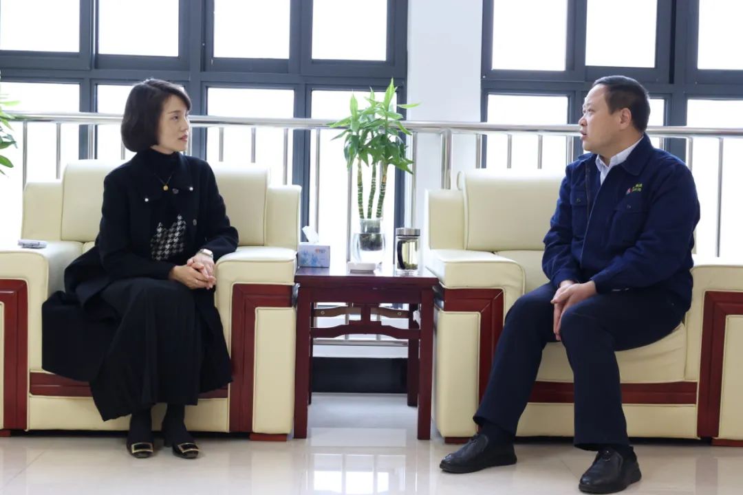 漢中市產業發展投資有限公司董事長、總經理李玉梅一行到公司調研座談