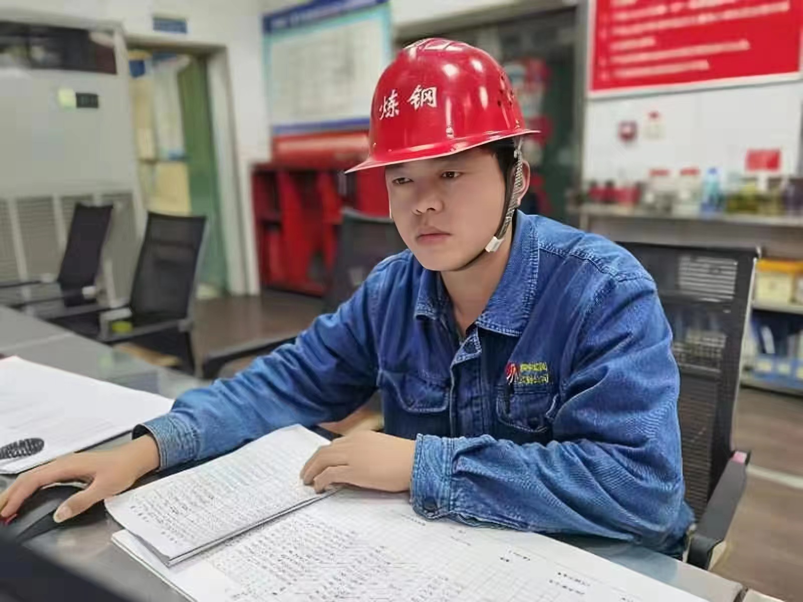 傾心傾力“育青” “乘風”成長成才
