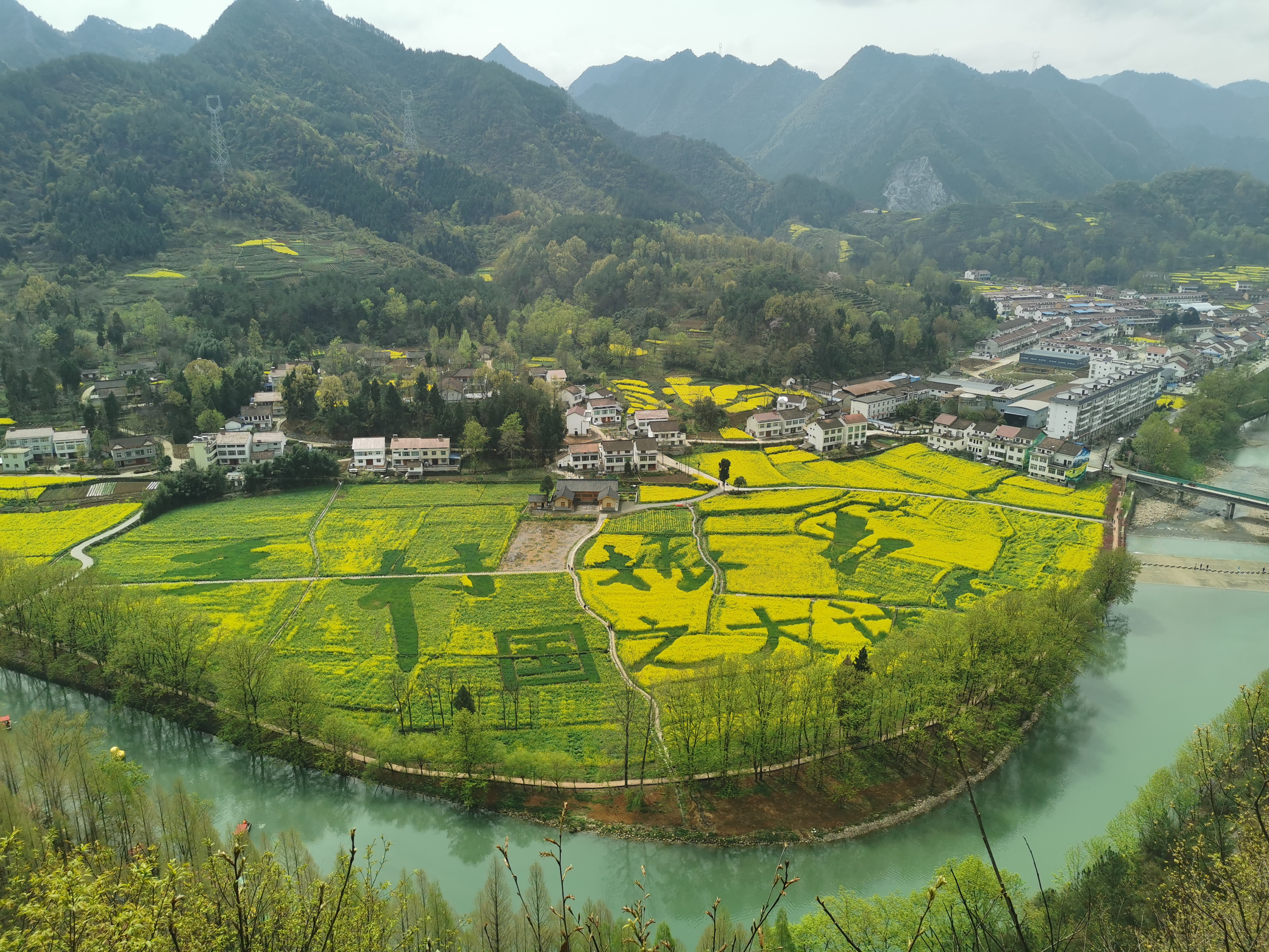 春水秀龍灣