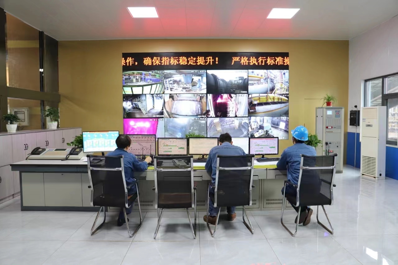 鉚足勁，盯目標 熱辣滾燙生產忙