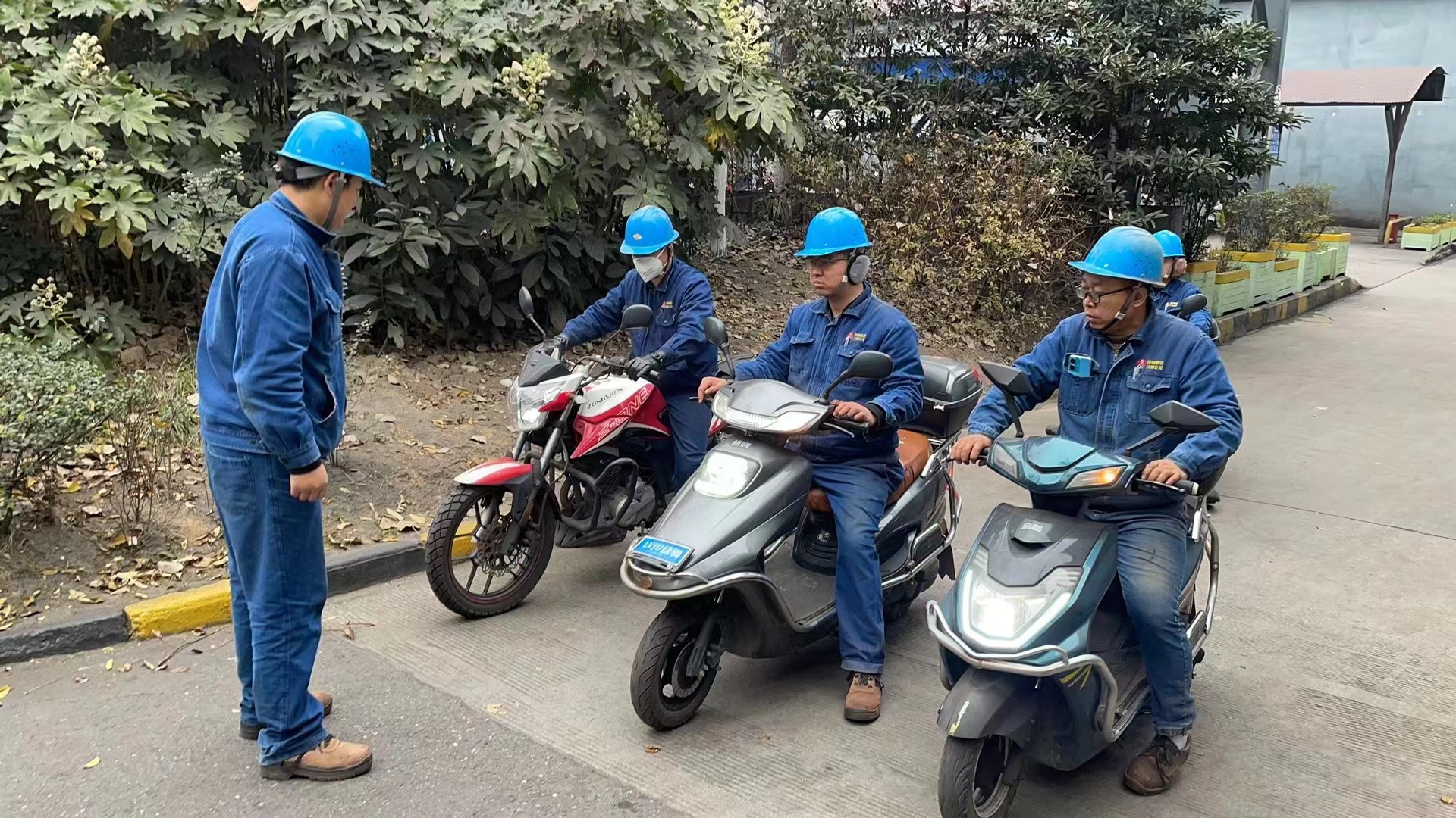 抓關鍵小事，為職工幸?！袄m航”