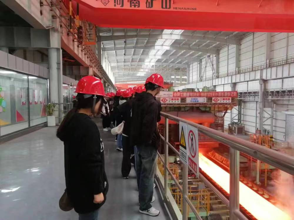 陜西理工大學材料科學與工程學院材控系師生到公司認識實習