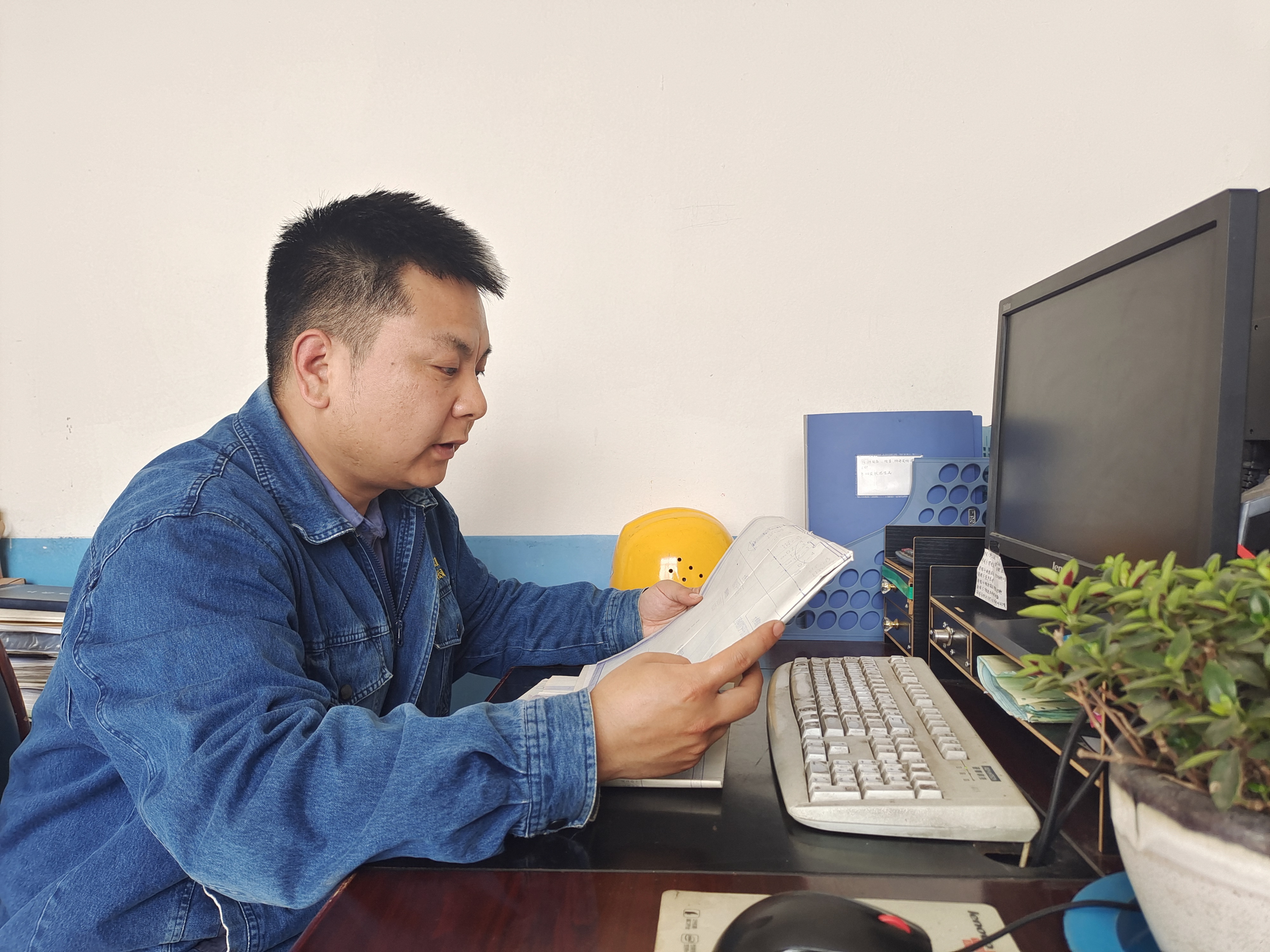 以青春之名，逐夢前行