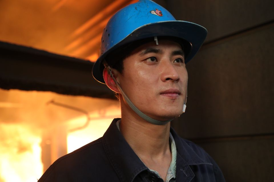 不負“熱”愛，致敬烈日下的“鋼鐵俠”！