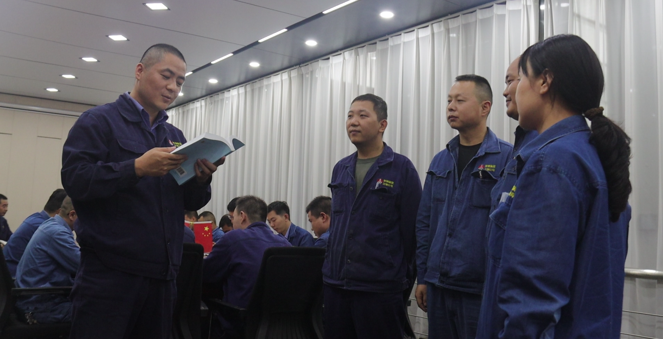 創建“精益班組”讓小細胞釋放大能量