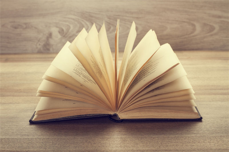 以書養心，以書修身