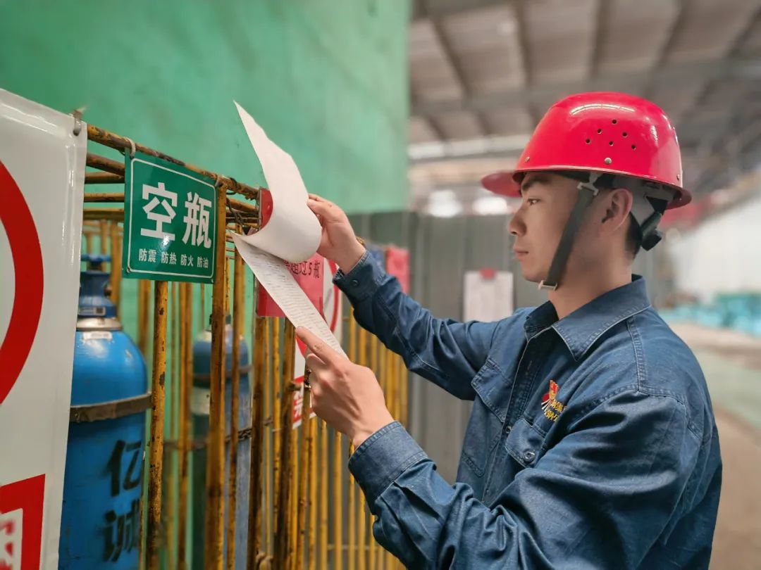 備戰“高烤”  軋鋼廠這樣答卷
