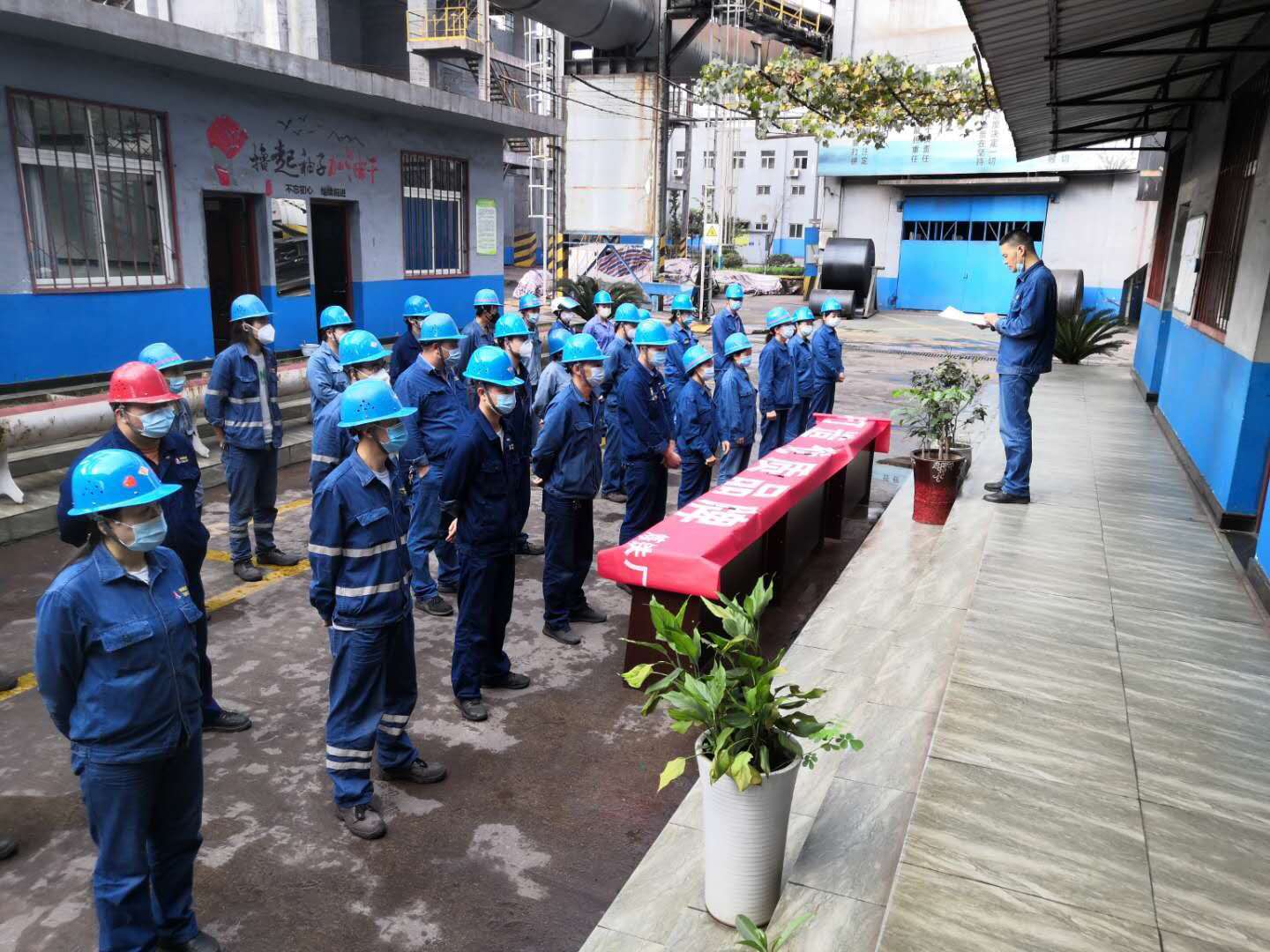 【基層動態】“三重拳”安全管理保平安