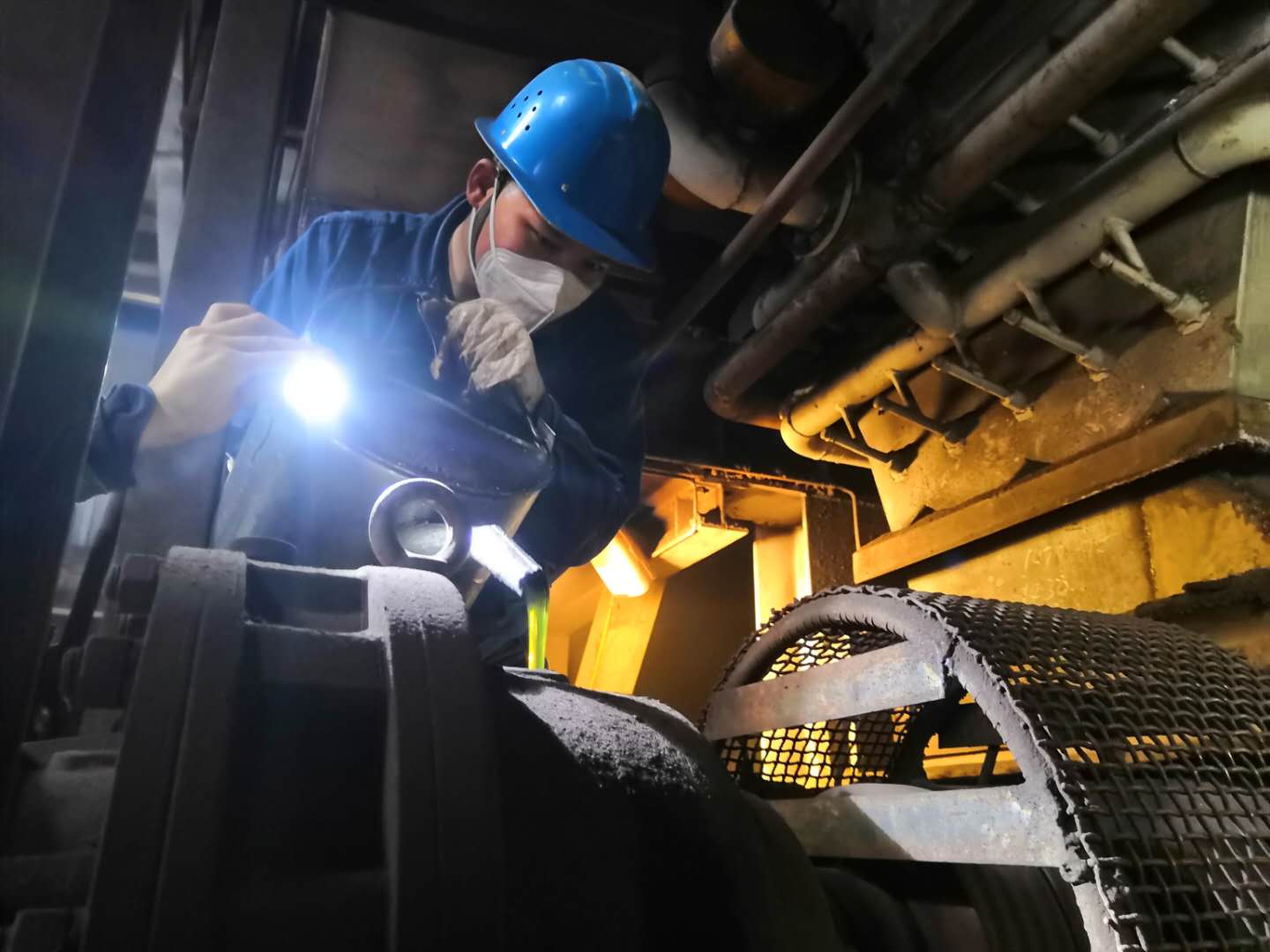 奪路并進，護航“百日安全”