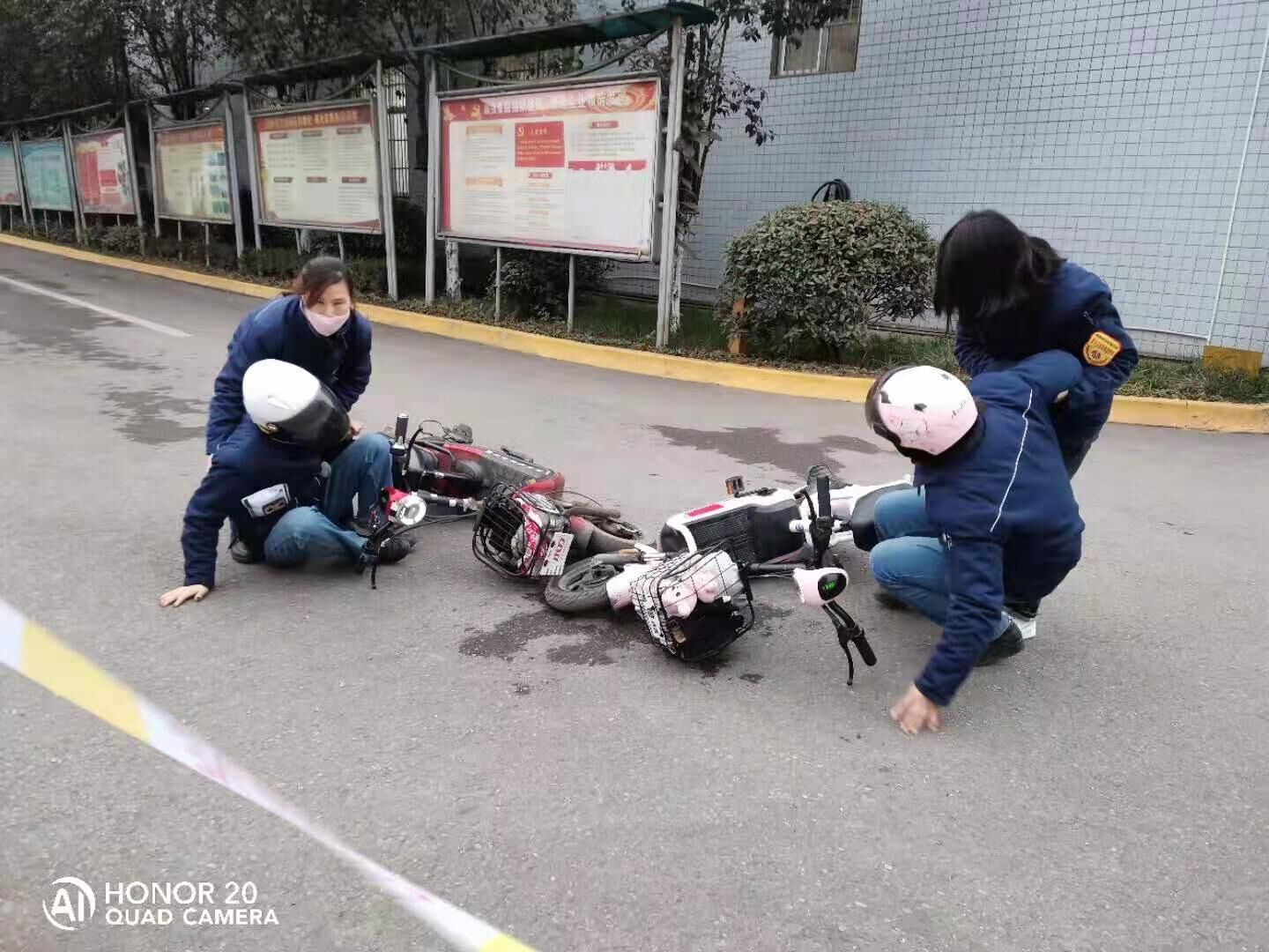 爭當最美出行者，我們在行動
